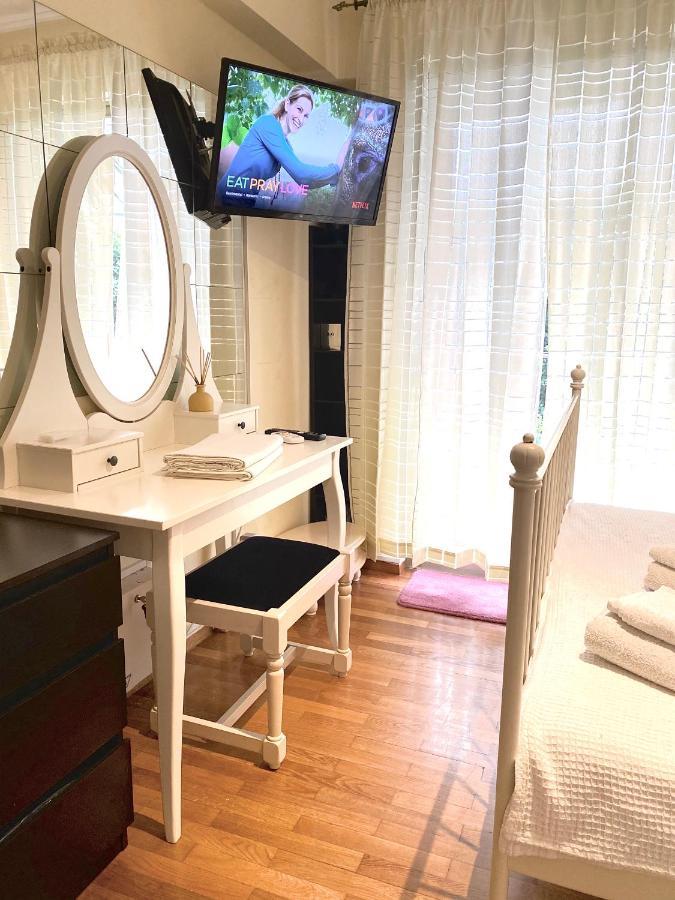 Seaside Comfy Apartment/ Palaio Faliro Athena Bagian luar foto