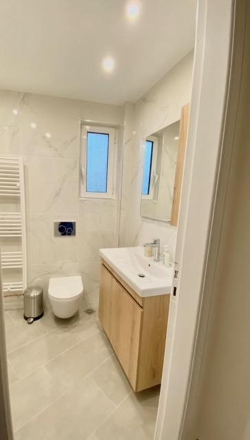 Seaside Comfy Apartment/ Palaio Faliro Athena Bagian luar foto