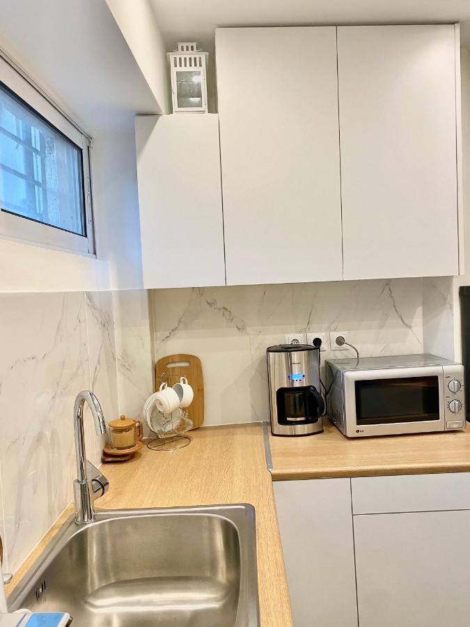 Seaside Comfy Apartment/ Palaio Faliro Athena Bagian luar foto