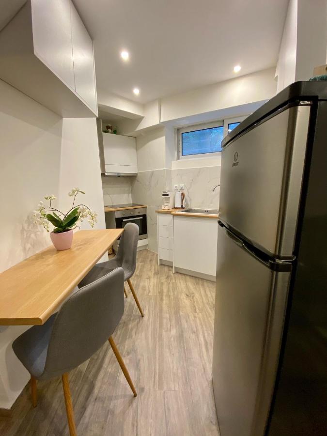 Seaside Comfy Apartment/ Palaio Faliro Athena Bagian luar foto