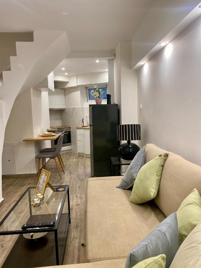 Seaside Comfy Apartment/ Palaio Faliro Athena Bagian luar foto