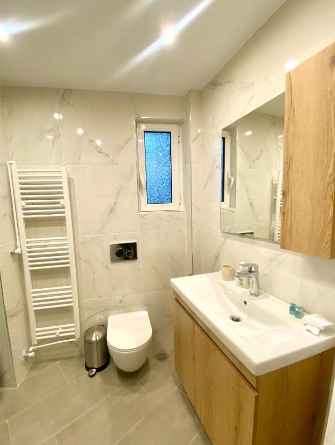 Seaside Comfy Apartment/ Palaio Faliro Athena Bagian luar foto